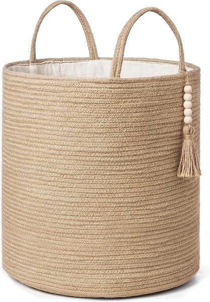 Jute toy basket – modern playroom ideas